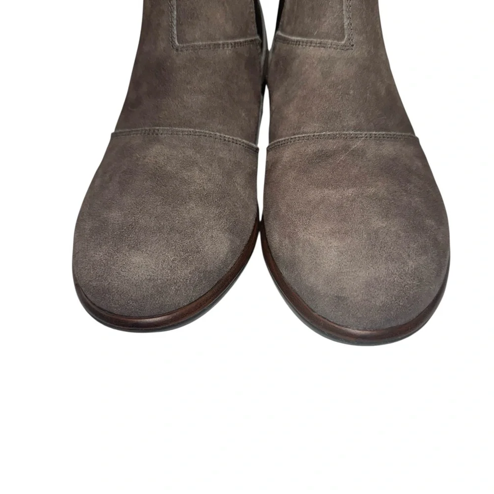 Naot Women's Ruzgar Chelsea-Style Brown Suede Ankle Bootie Size US 6/EU 37